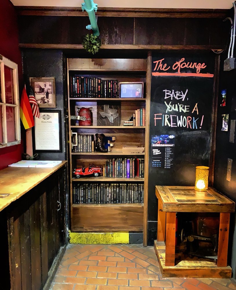 Firehouse Lounge
